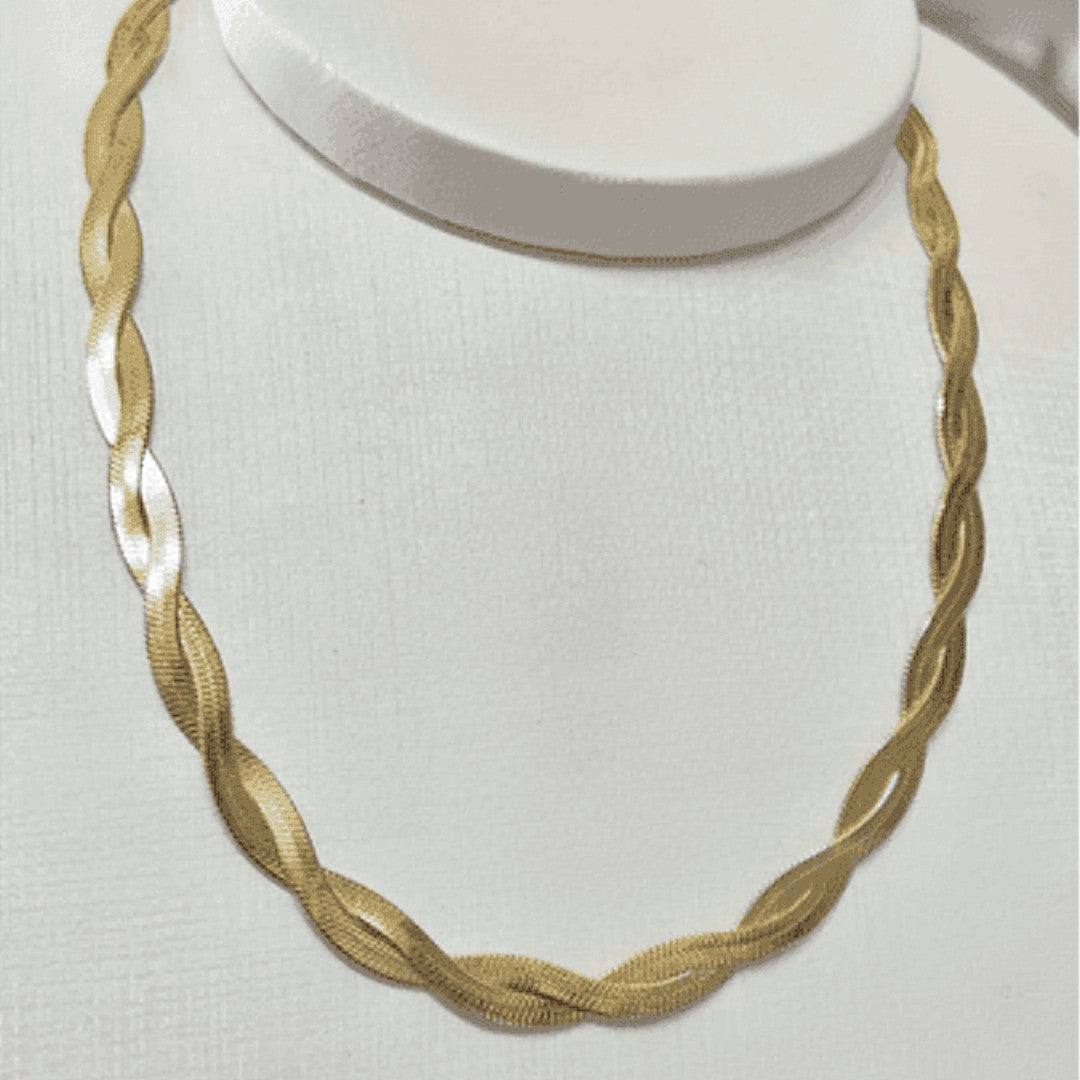 💎 Douré™ – Colar Feminino Duplo Banhado a Ouro 18K em Aço Inoxidável