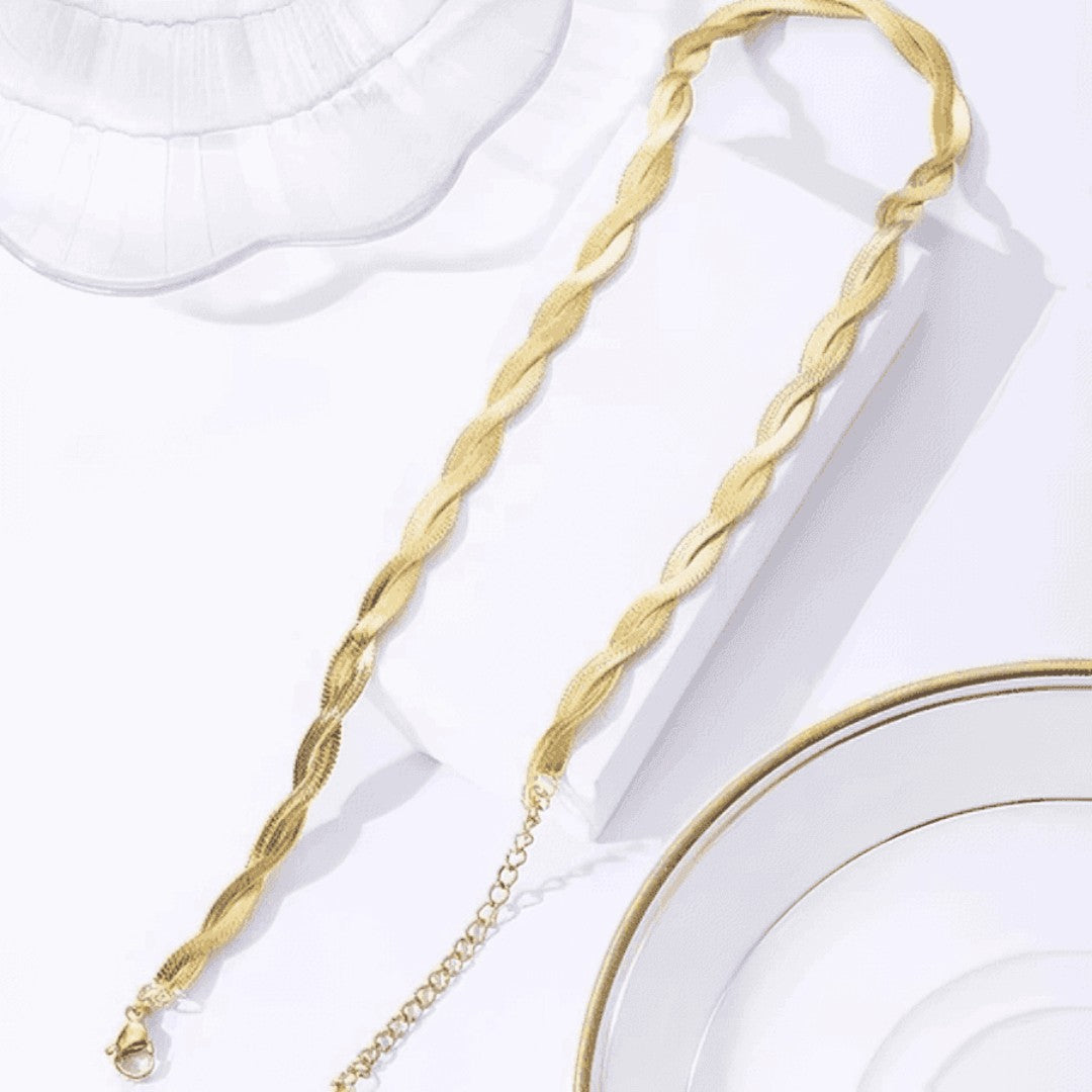 💎 Douré™ – Colar Feminino Duplo Banhado a Ouro 18K em Aço Inoxidável