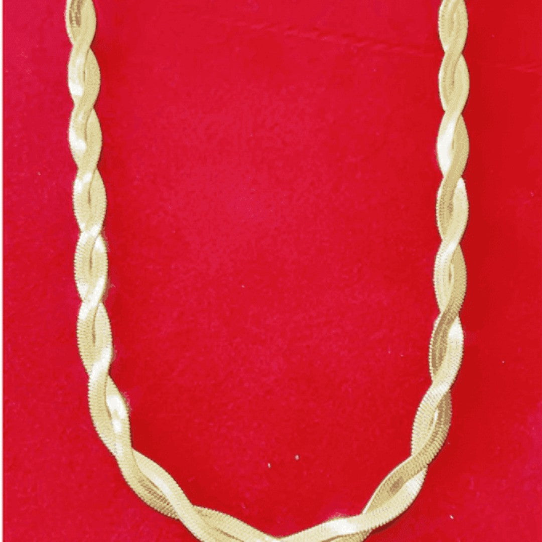 💎 Douré™ – Colar Feminino Duplo Banhado a Ouro 18K em Aço Inoxidável