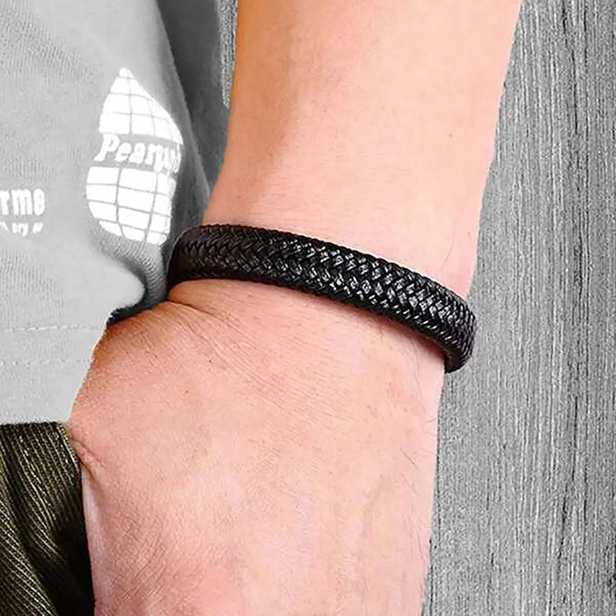 Pulseira Masculina MagnoBlack Couro PU Fecho Magnético