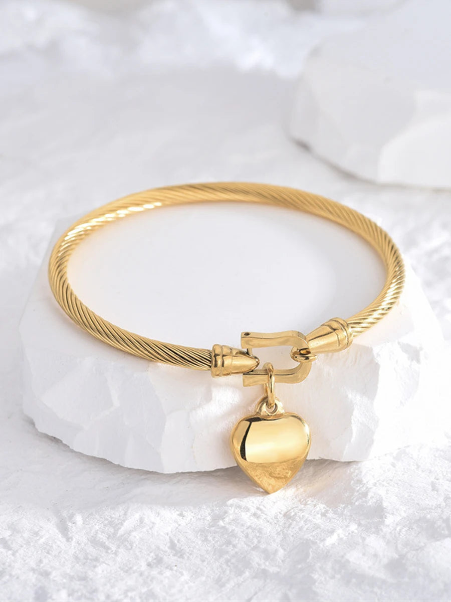 Pulseira Feminina Golden Heart Coração Aço Inoxidável Banhada Ouro 18k